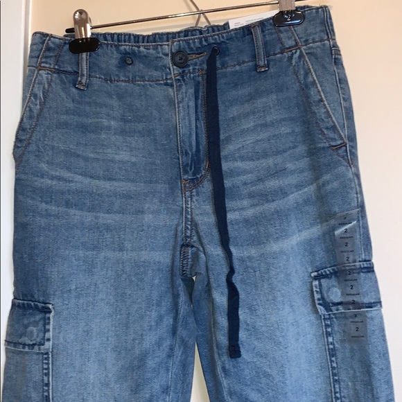 NWT | AE | Hi-Rise denim joggers - Picture 2 of 6